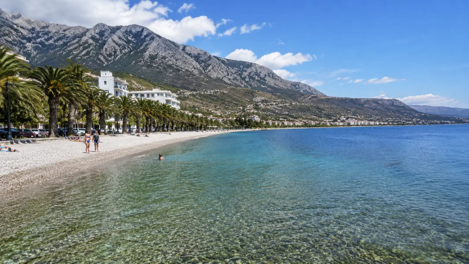 Athens Airport to Loutraki: €14–€160, 70–90 Min